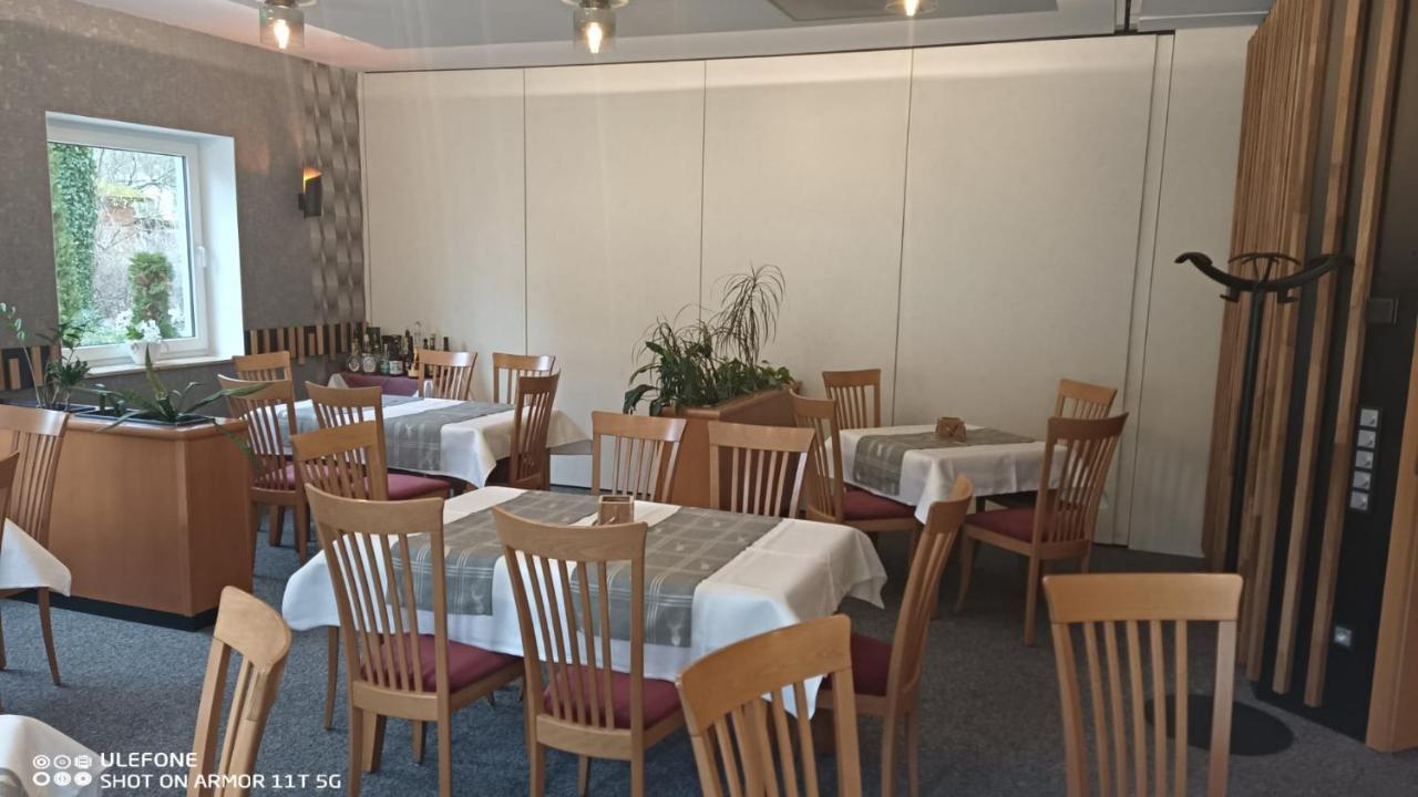 祖穆赫希酒店及餐厅 Romhild 外观 照片